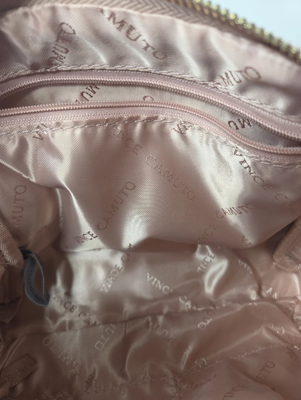 Vince Camuto vince camuto